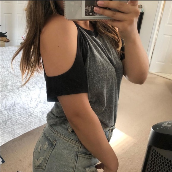 Me to We Pacsun top - Picture 2 of 3